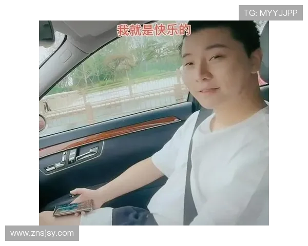 付豪的成长之路：从青涩少年到职场精英的蜕变与奋斗故事